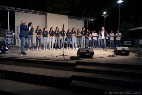 cMIC07825